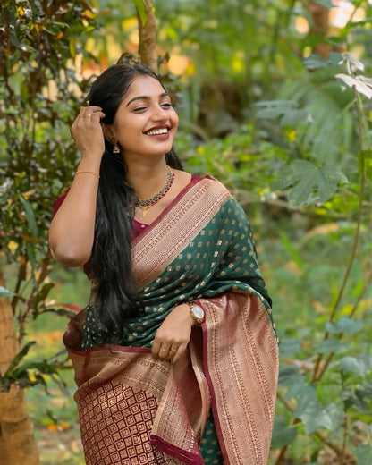 Banarasi Soft Silk Saree with Minimal Design and Gold Zari Weaving – Elegant Simplicity by Shakuntala Saree