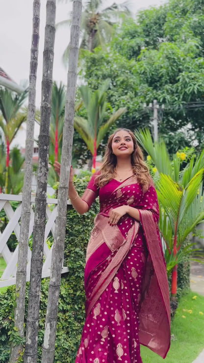 Banarasi Soft Silk Saree – Effortless Elegance in a Minimalist Design